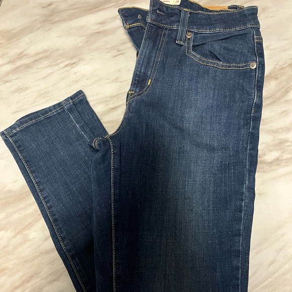 Levi’s. Size 28, women’s. High rise skinny. Used once - Picture 1 of 8